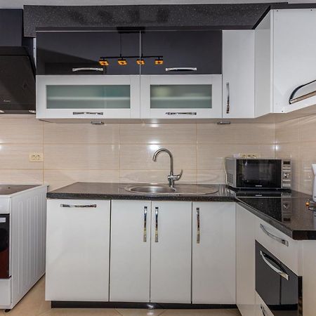 Apartman Sare Crikvenica Eksteriør billede