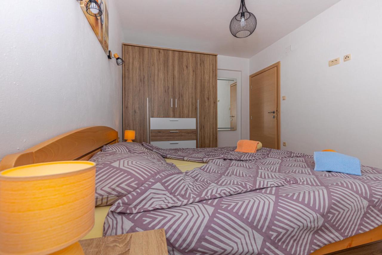 Apartman Sare Crikvenica Eksteriør billede