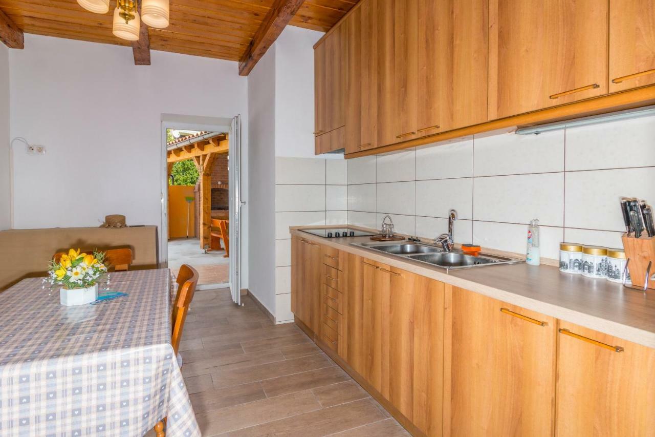 Apartman Sare Crikvenica Eksteriør billede