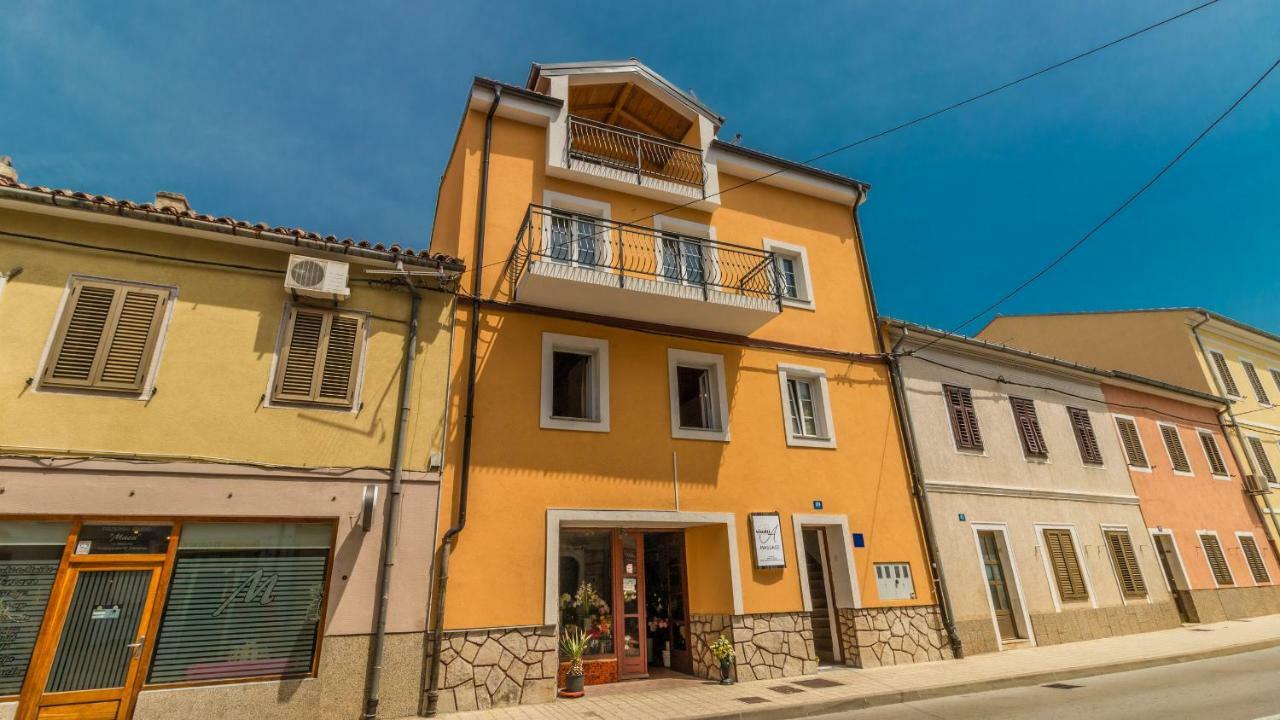Apartman Sare Crikvenica Eksteriør billede
